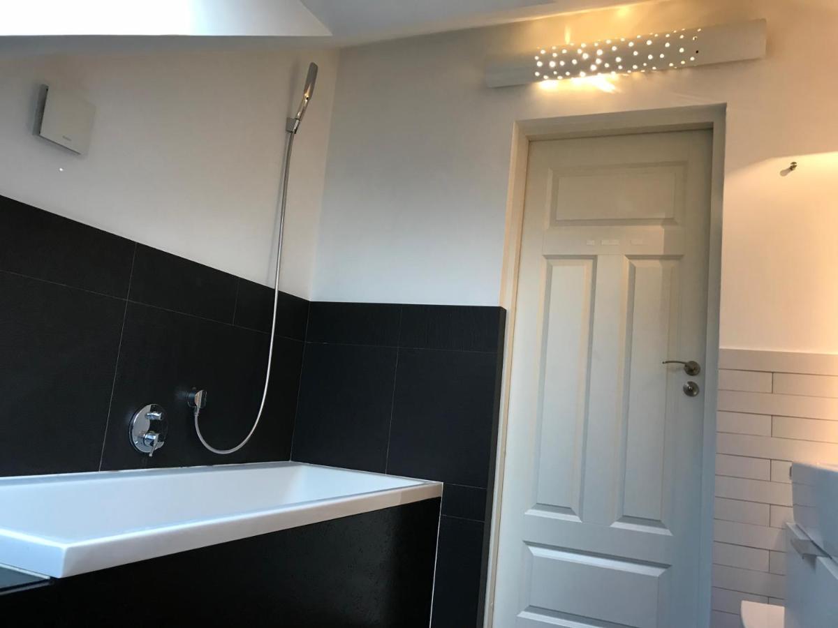 Apartament "Warszawa" Экстерьер фото